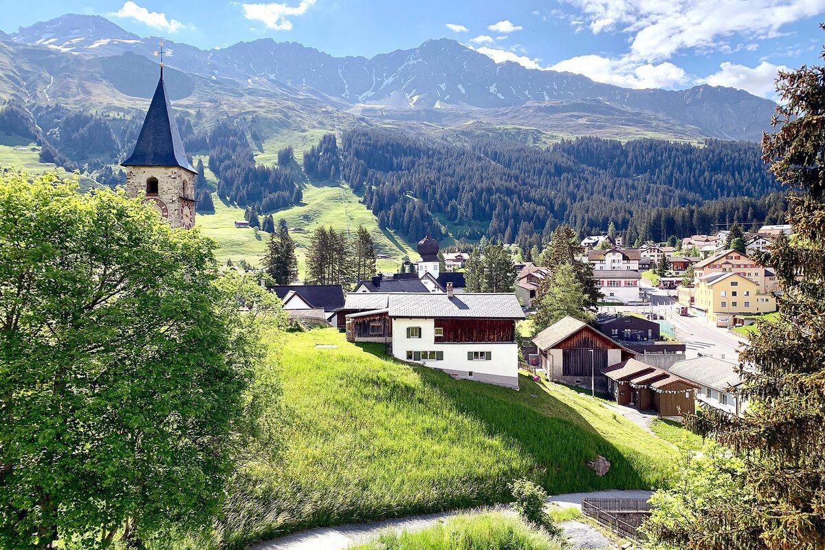 View towards the village center from Bellavista